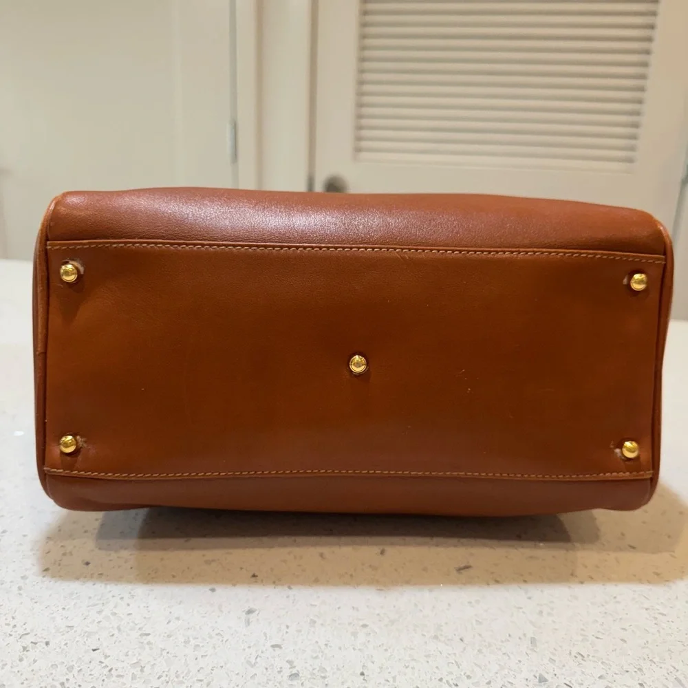 Gucci Authentic Vintage Bamboo Handle Bag - Brown Leather with COA - Picture 9 of 17